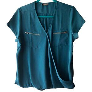 Denver Hayes Women's Crossover Short Sleeve Blouse with Zip Pockets Size Large